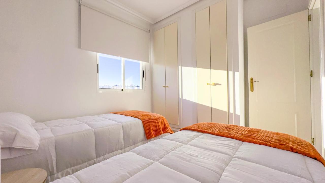 Apartamento Luz De Almoradí Buitenkant foto